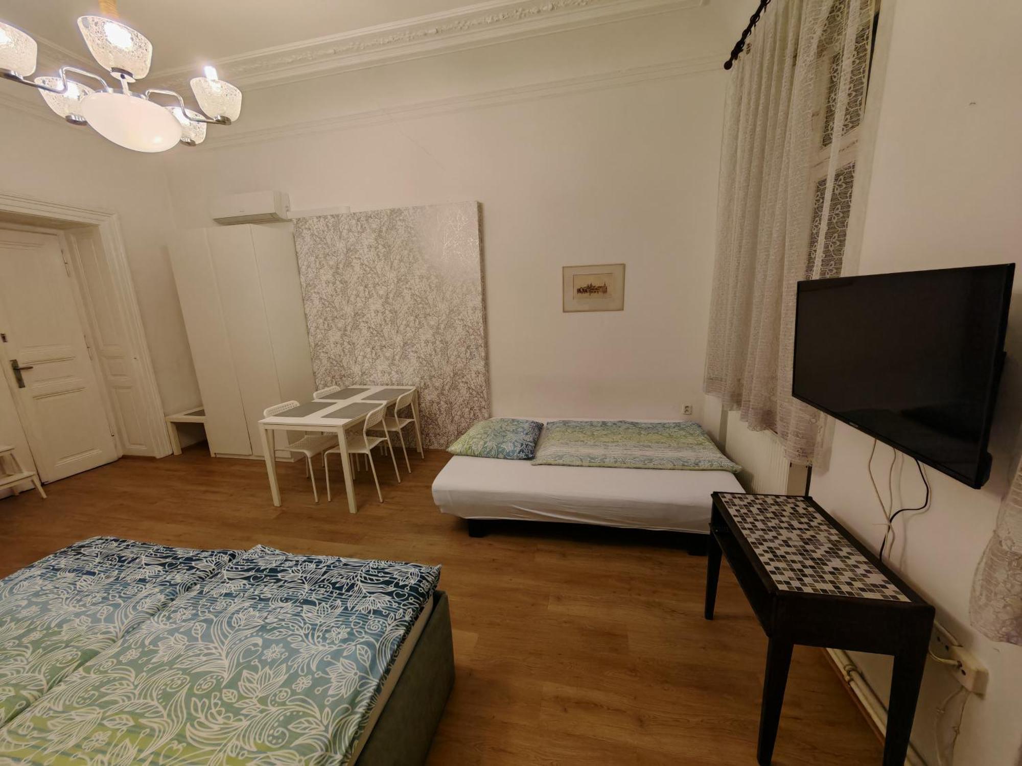 Apartments Katarina Praha Bagian luar foto