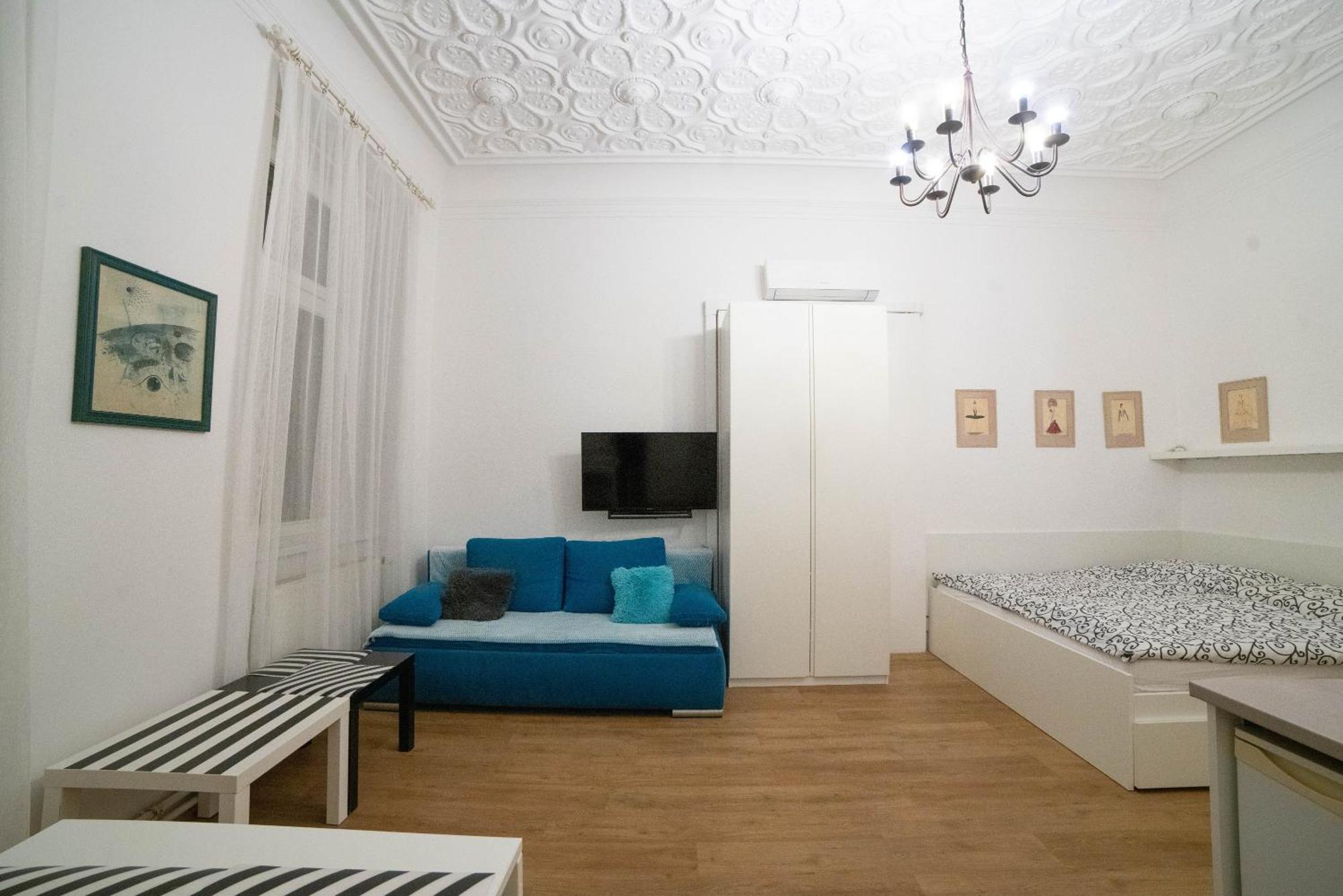 Apartments Katarina Praha Bagian luar foto