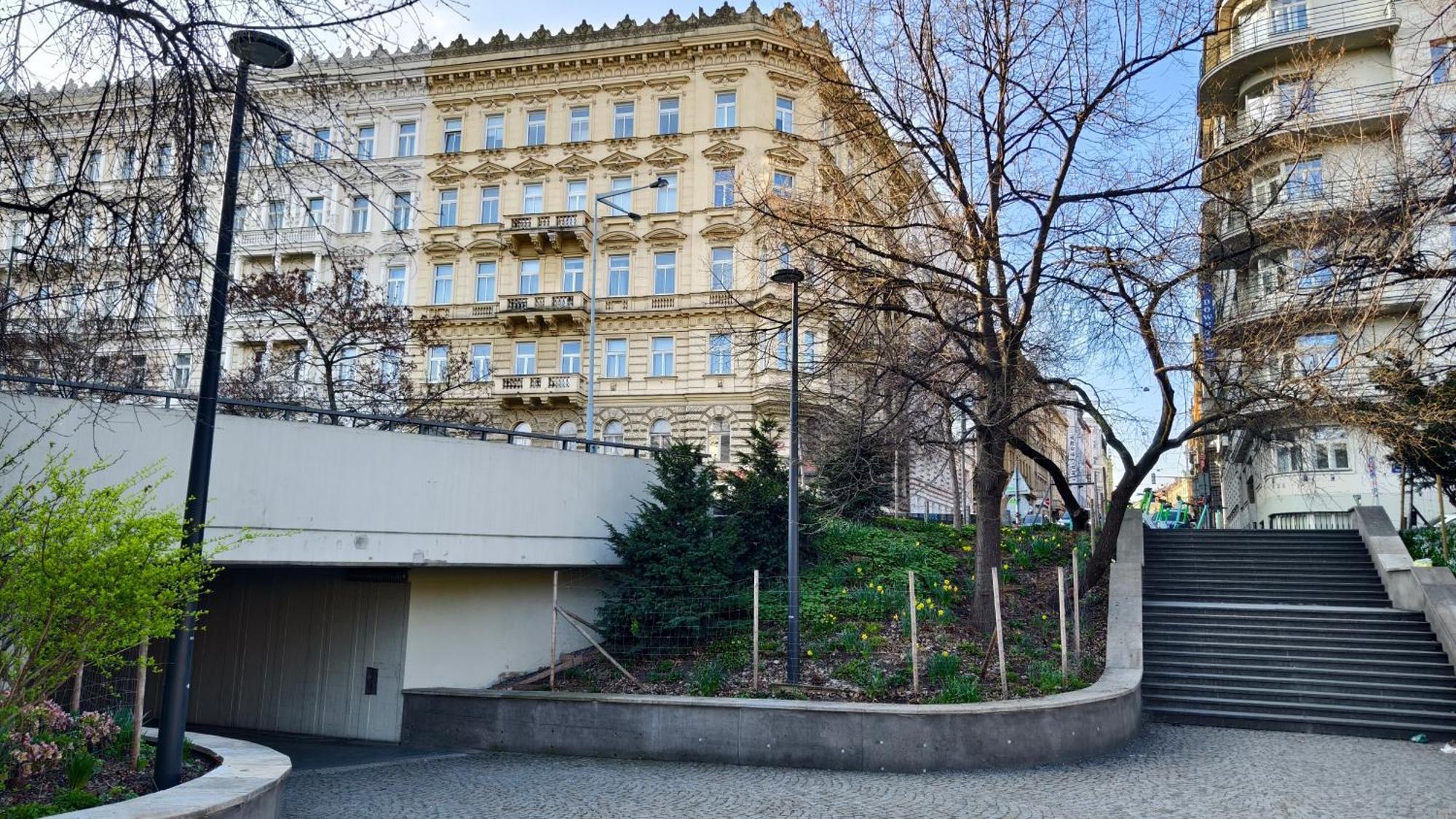 Apartments Katarina Praha Bagian luar foto